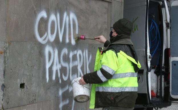 La relajación en la exigencia del pase covid en Euskadi atenúa su eficacia un mes después