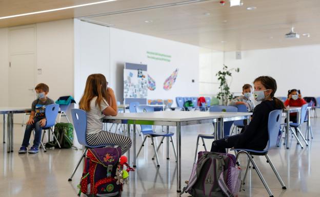 La vuelta a los colegios después de las vacaciones navideñas será presencial