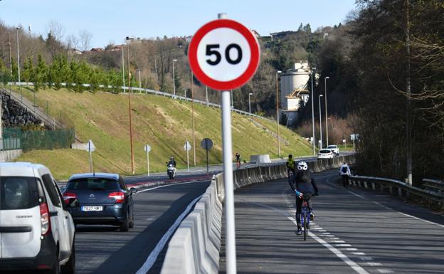 La boulevarización total de Añorga finaliza dando protagonismo a peatones y ciclistas