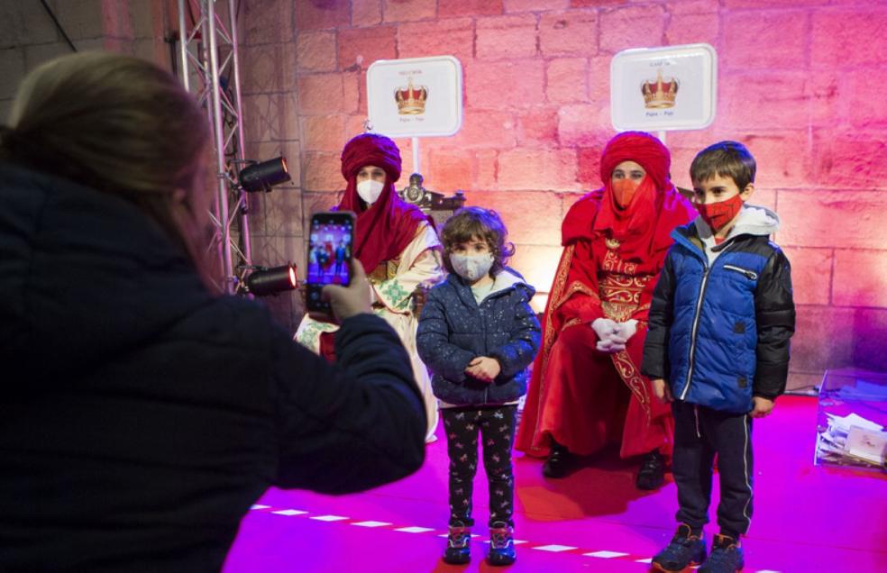 Primera tarde de ilusión para los txikis