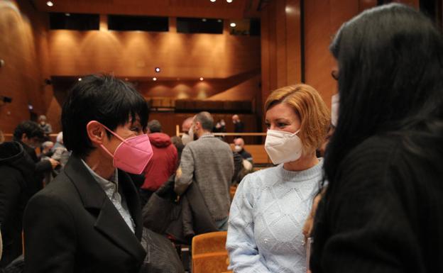 Las víctimas dicen que «lo primero es condenar la violencia» y Sare pide «perdón por el daño causado»