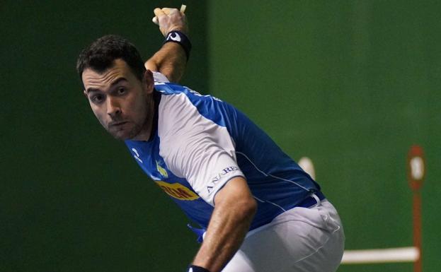 Erik Jaka, delantero de Baiko: «Es pronto para hacer cábalas, hay que centrarse en lo que está en tu mano»