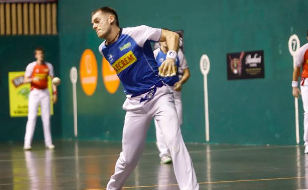 El duelo entre Unai Laso y Danel Elezkano, en Hendaia
