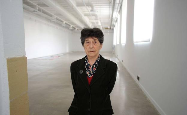 La oposición acusa al alcalde de San Sebastián de mentir en el caso de Esther Ferrer y los socialistas piden explicaciones