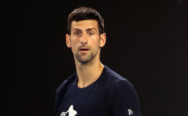 Australia considera a Djokovic un peligro sanitario y le retira la visa