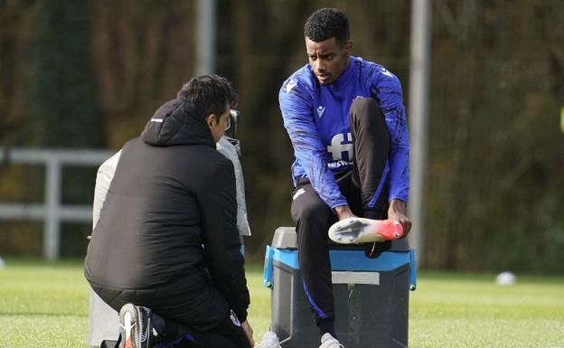 Última prueba hoy para Alexander Isak, quien ayer se entrenó al margen