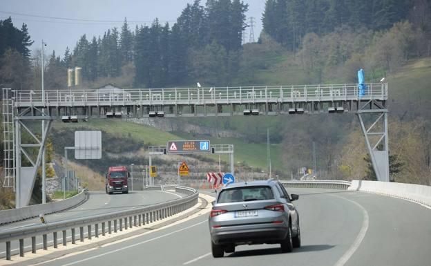 Cruzar la autovía de Deskarga en coche cuesta 2,53 euros desde hoy