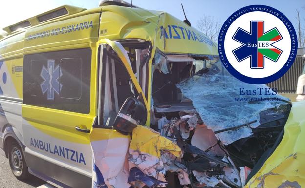 Un accidente de ambulancia en la N-I acaba en polémica sindical en redes