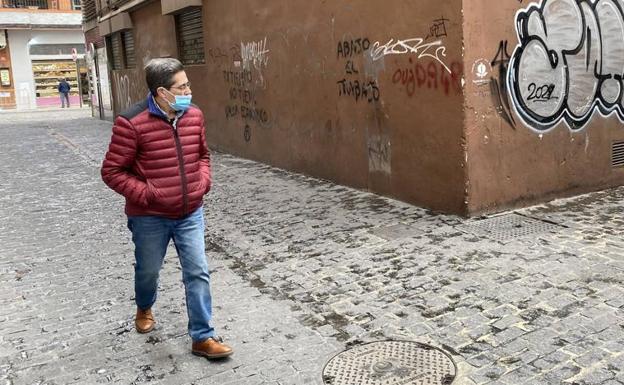 Muere un exconcejal de Granada tras ser víctima de un atraco