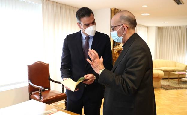 La Iglesia acuerda con el Gobierno devolver al Estado un millar de bienes que no le pertenecen