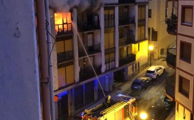 «Nos han dicho que nos pusiéramos lo que fuera y saliéramos cuanto antes»