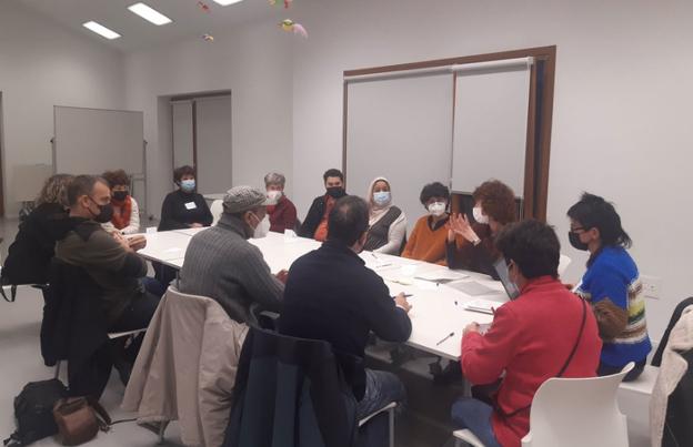 Lehenengo aldiz bildu da Aniztasunaren Kontseilua