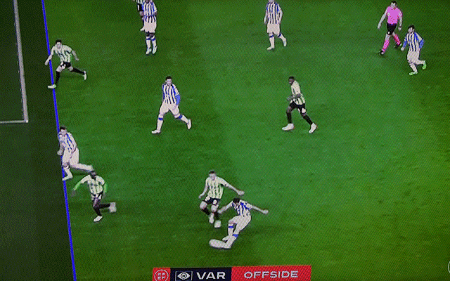 Abren una investigación oficial sobre el gol anulado a Adnan Januzaj en el Real Sociedad-Betis