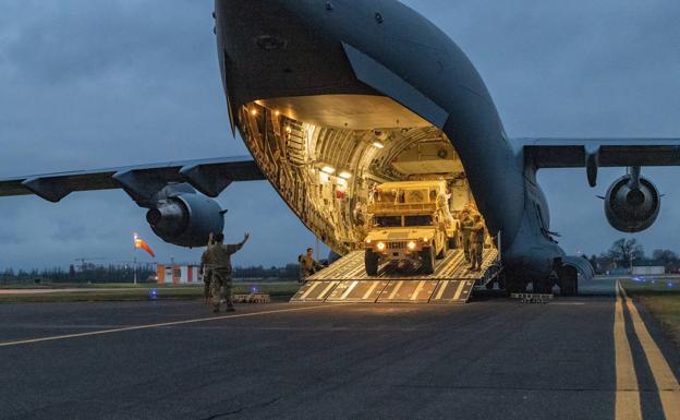 Aterriza en Polonia el primer contingente militar de EE UU para reforzar la OTAN