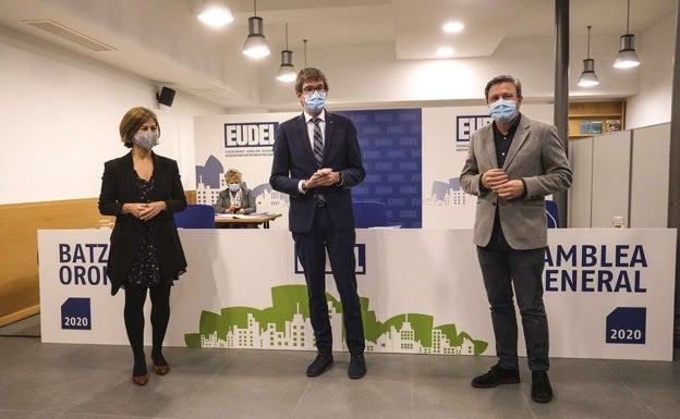 Los alcaldes vascos se mueven para tratar de acordar con la banca soluciones específicas