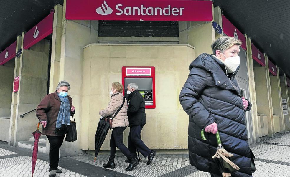 Sin madrugones ni prisas para acudir al banco