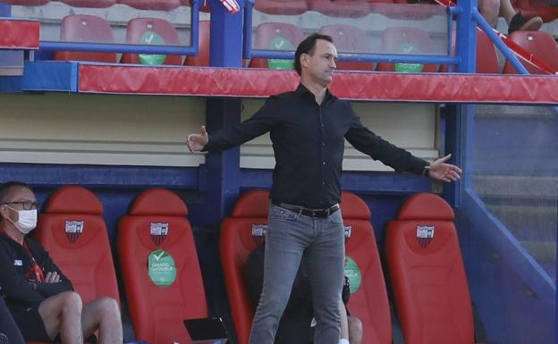 Joseba Etxeberria, nuevo entrenador del Mirandés