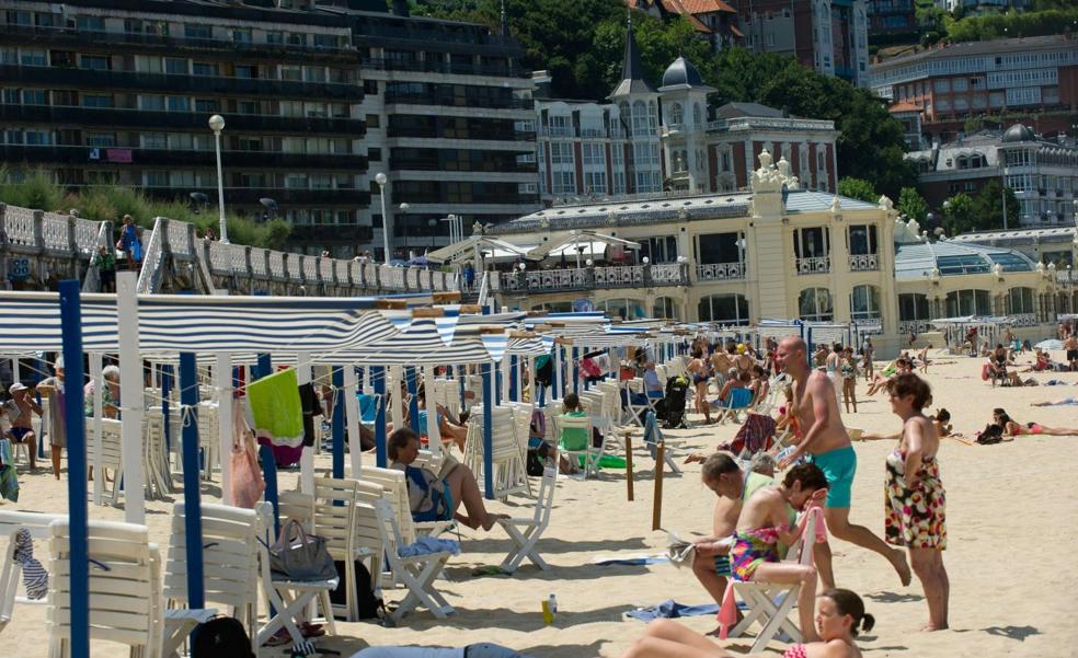 Los toldos, no solo para donostiarras