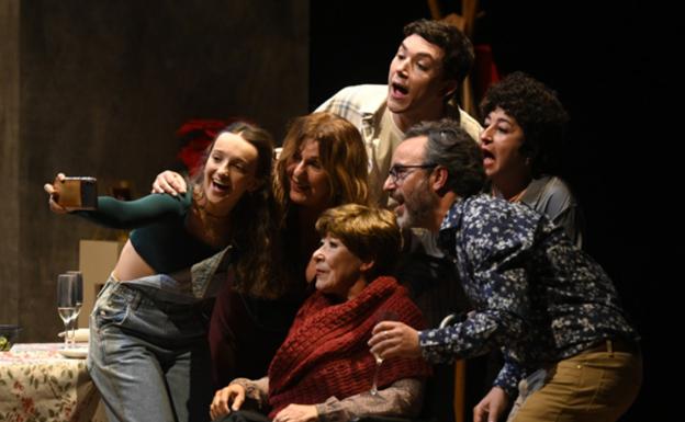 La compañía Erre escenifica 'Fake trampantojo' en Lugaritz