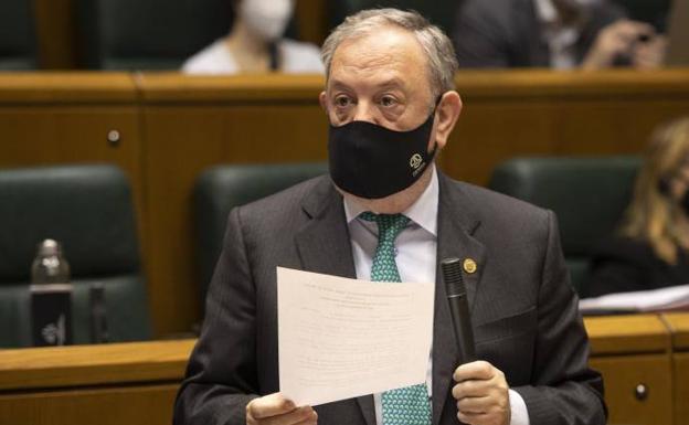 El Gobierno Vasco estudia financiar la instalación de cajeros en zonas rurales sin bancos