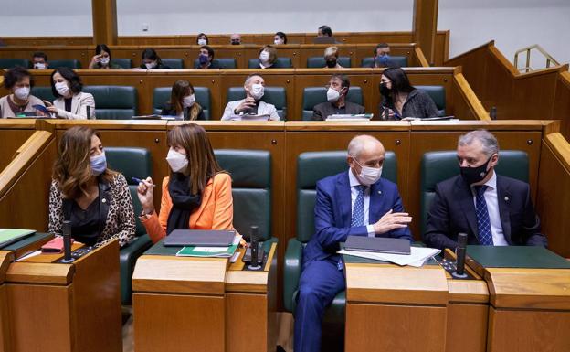 Urkullu pide «facilitar un clima de acuerdo» para la futura ley vasca de Educación
