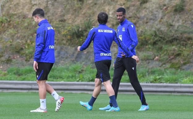 Isak apunta finalmente a baja en San Mamés