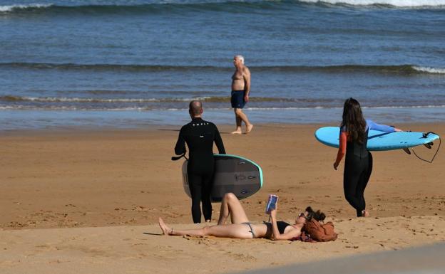 'Surf eta Zientzia' zikloa osasunean duen eragina aztertzeko