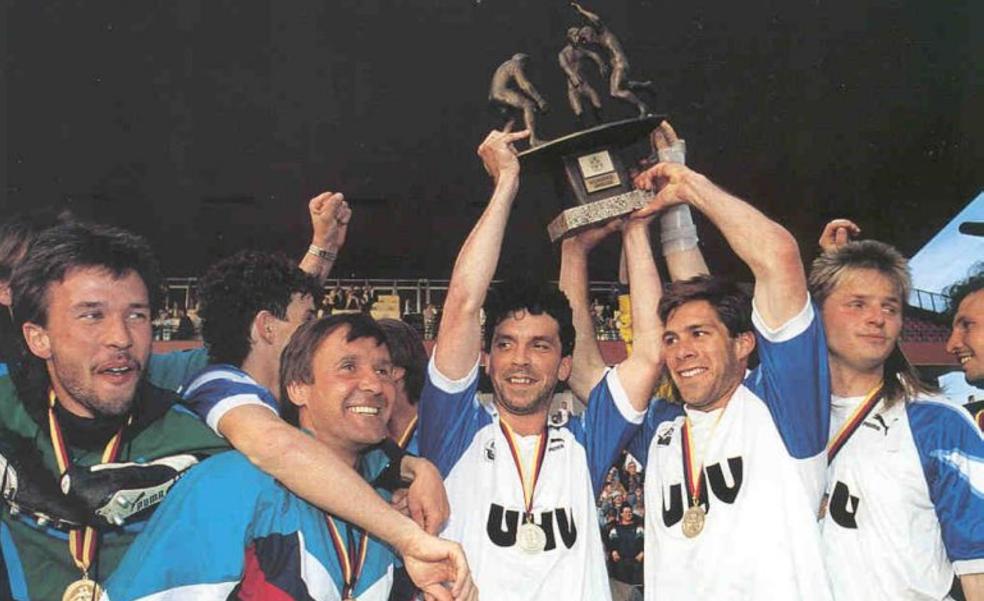 La Liga duró más que el país