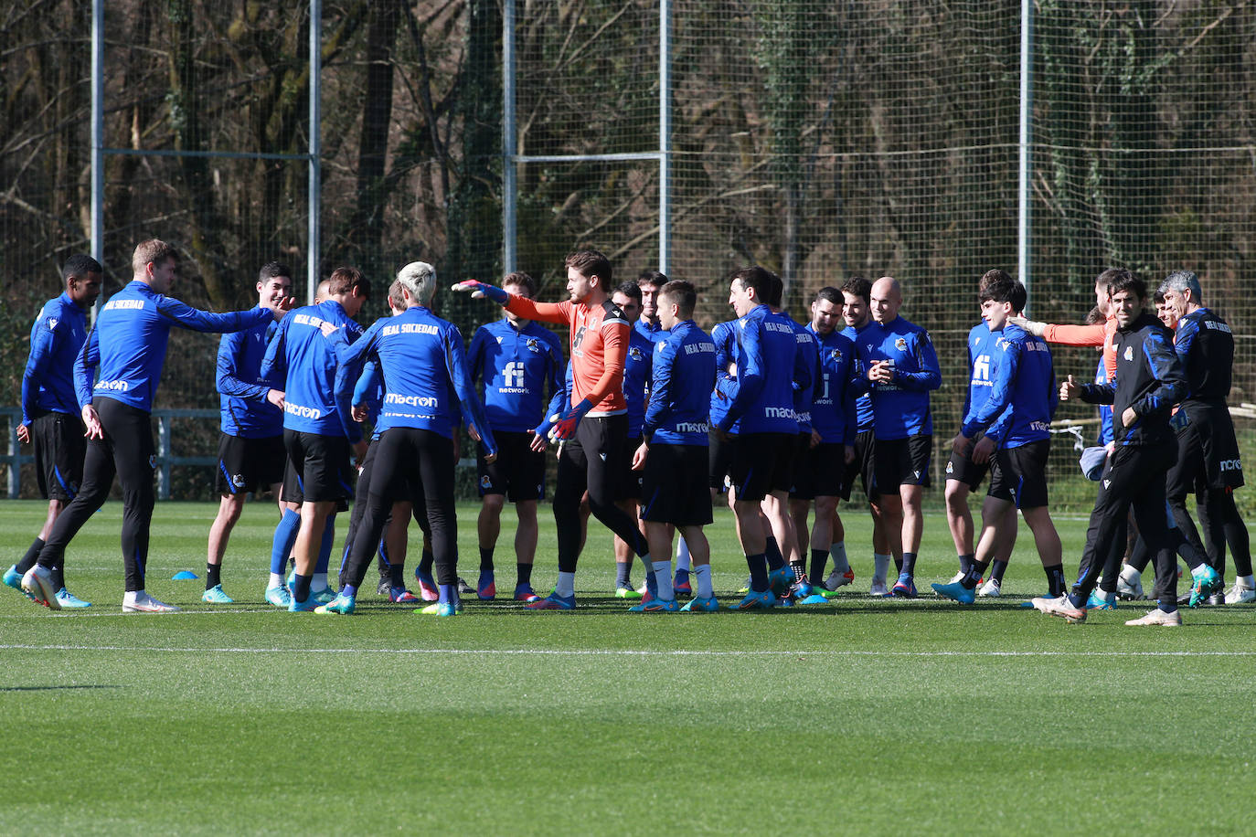 Las imágenes del entrenamiento de la Real Sociedad en Zubieta