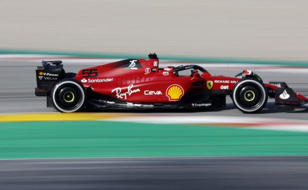 Ferrari asoma la cabeza en Barcelona