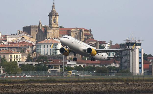 Los ocho destinos a los que volar directamente desde Hondarribia