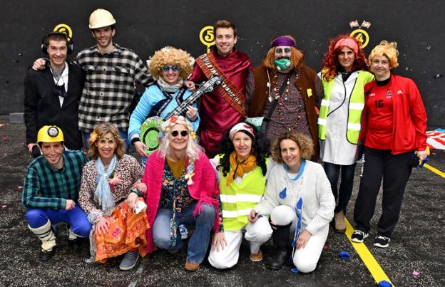 Txistorra pintxoak eta telebista emanaldia Ostegun Gizenean