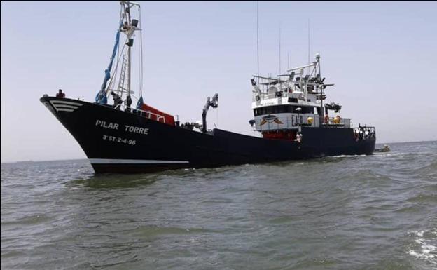 La flota de Gipuzkoa en Senegal pide ayudas tras llevar desde el 1 de enero sin poder faenar
