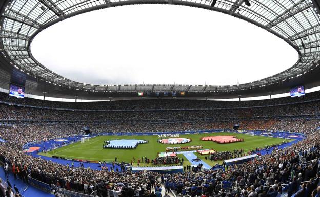 La UEFA deja a Rusia sin su final de la Champions, que se disputará en París en vez de en San Petersburgo