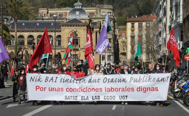 Profesionales de la Atención Primaria vuelve a salir a la calle para pedir más personal y mejoras en el sistema