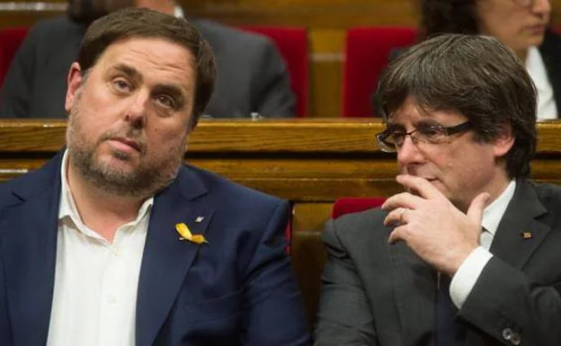 El Tribunal de Cuentas rectifica y Puigdemont y Junqueras evitan el embargo