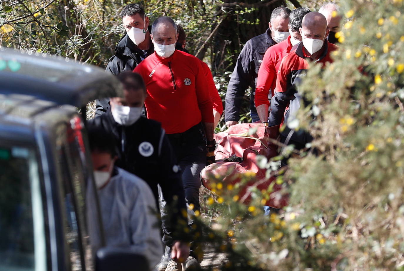 El cadáver del hombre hallado en Usurbil presenta heridas en el cuello