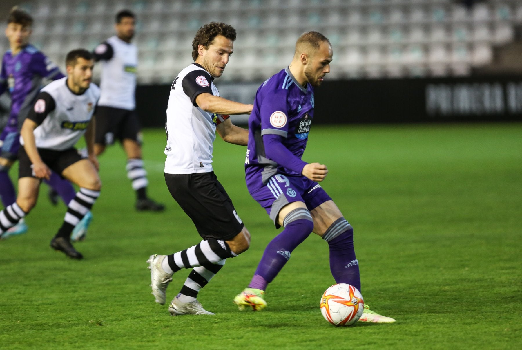 Remontada para meter la cabeza en zona de play-off