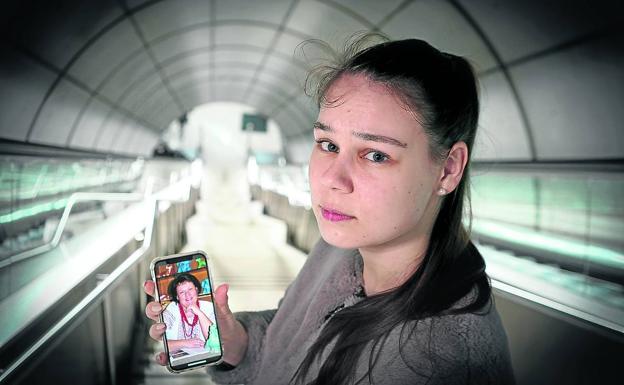 «He estado tres días sin comer ni dormir para refugiarme en Euskadi»