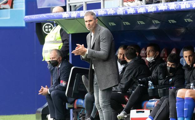 Gaizka Garitano manifiesta que es «imprescindible» ganar en Cartagena