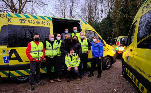 «Mis padres me dicen que salve a la niña, que ellos se quedan en Ucrania»