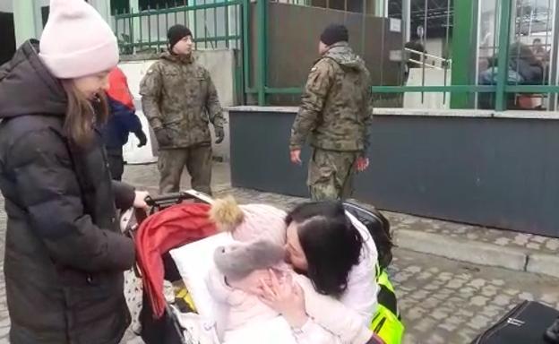 La frontera de Irun, punto neurálgico para los refugiados que se dirigen a la península