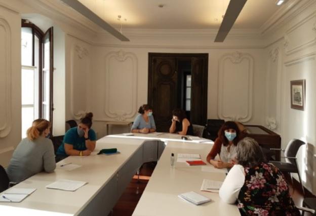 Iniciativas para impulsar la pequeña empresa o poner nuevas en marcha