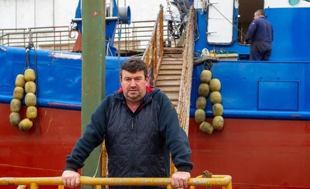 «Entiendo a los camioneros en huelga, pero a los arrantzales nos mata»