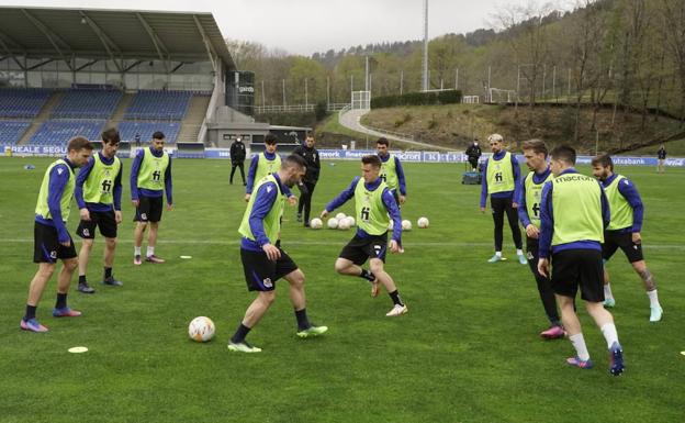 Real Sociedad: Aihen no se entrena y Silva sigue al margen del grupo