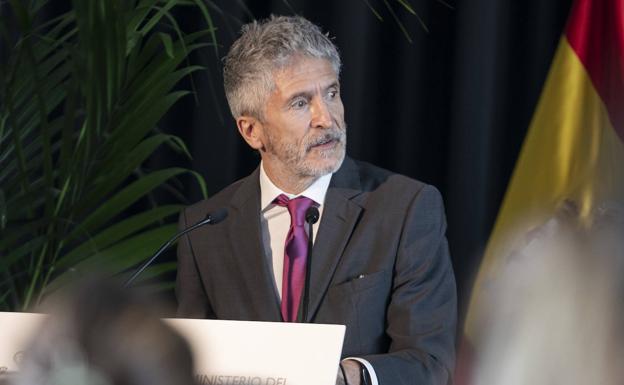 Marlaska defiende la «transparencia» en los acercamientos de presos de ETA