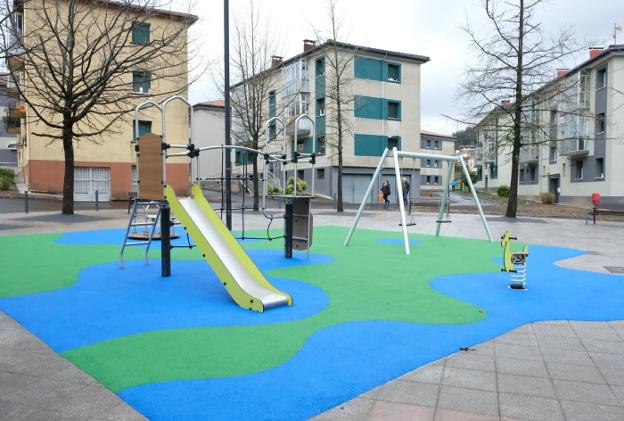 El barrio Argixao luce un nuevo aspecto después de las obras de reurbanización