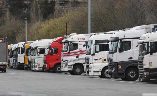 Guitrans cree que el sector «no puede esperar» pero evita el paro