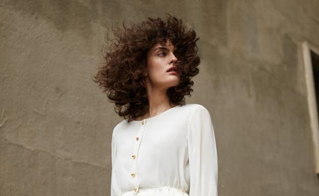 Cierra una tienda con vestidos de novia (inéditos) al 50%