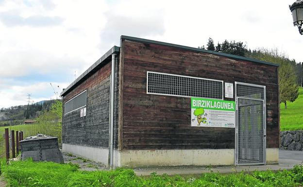 Alegiko garbigunean gertatzen diren jarrera desegokiak sahiesteko deialdia